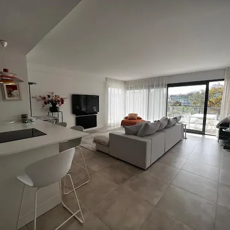 Southbay Apartamento *