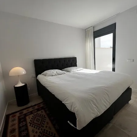 Southbay Apartamento *